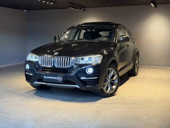 BMW X4 2.0 28I X LINE 4X4 16V TURBO GASOLINA 4P AUTOMÁTICO BMW X4 2.0 28I X LINE 4X4 16V TURBO GASOLINA 4P AUTOMÁTICO